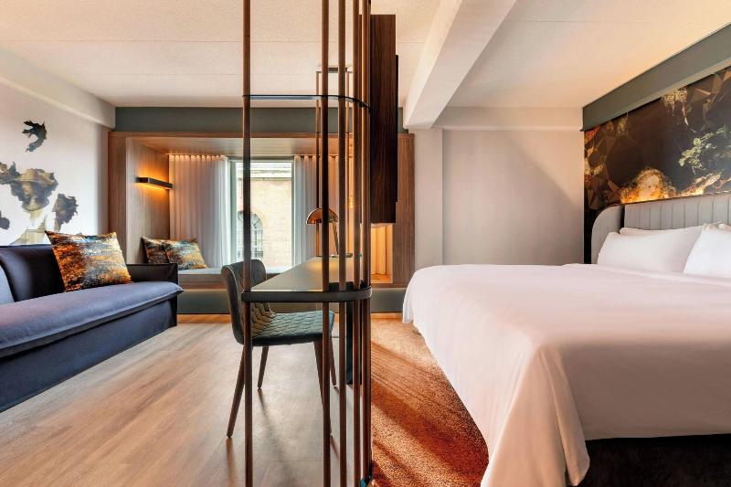 Renaissance Amsterdam Hotel image