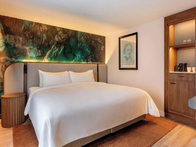 Renaissance Amsterdam Hotel image