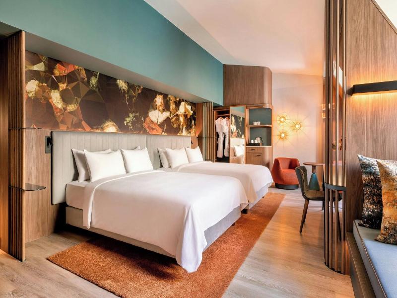 Renaissance Amsterdam Hotel image