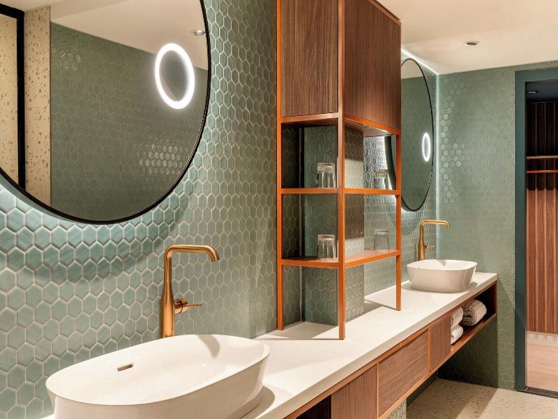 Renaissance Amsterdam Hotel image