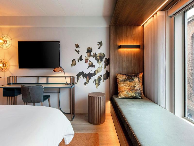 Renaissance Amsterdam Hotel image