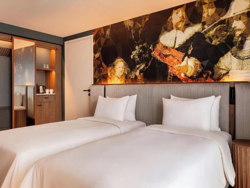 Renaissance Amsterdam Hotel image