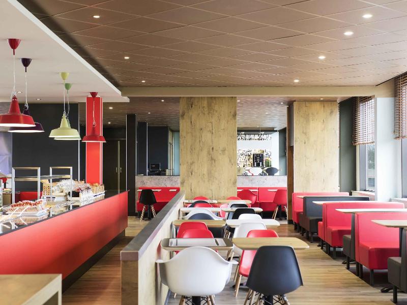 ibis Schiphol Amsterdam Airport image