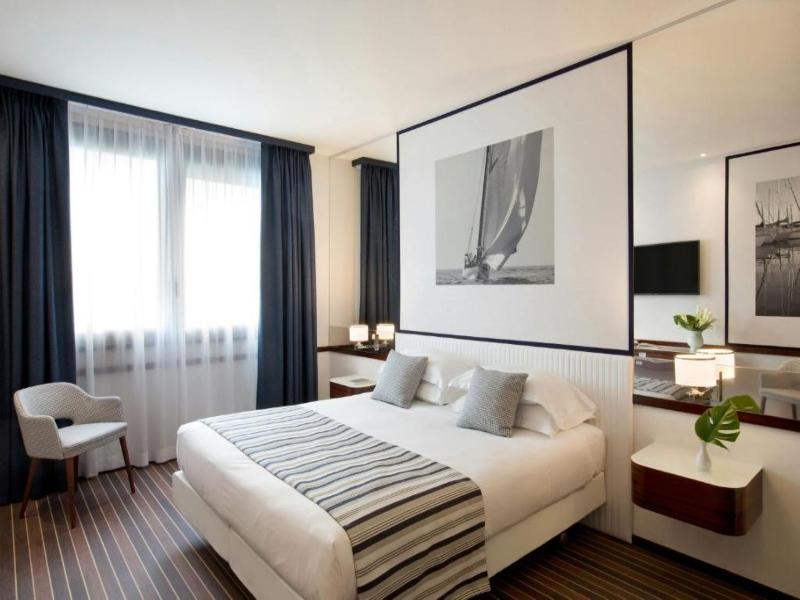 Starhotels President image