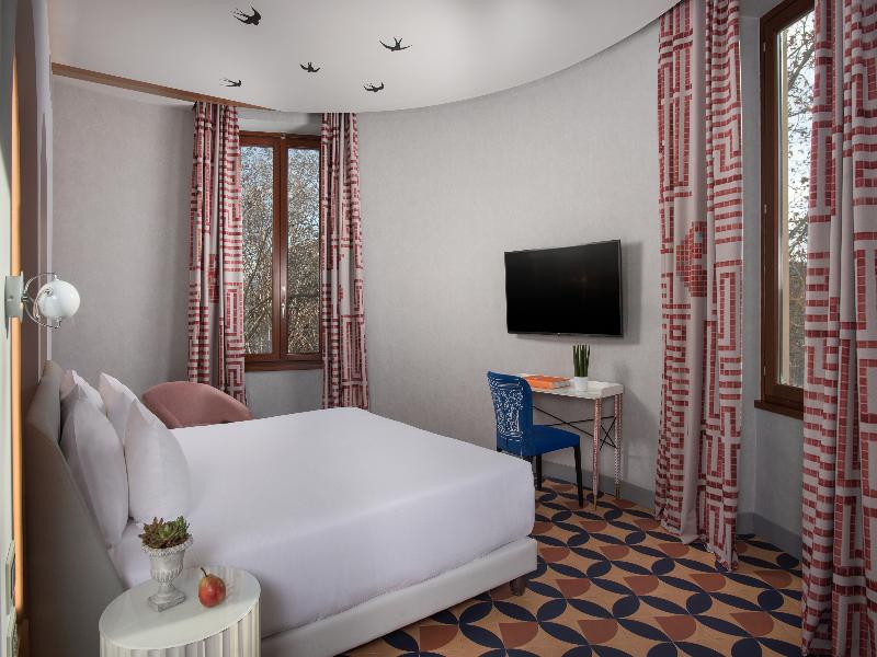 room detail thumbnail 0