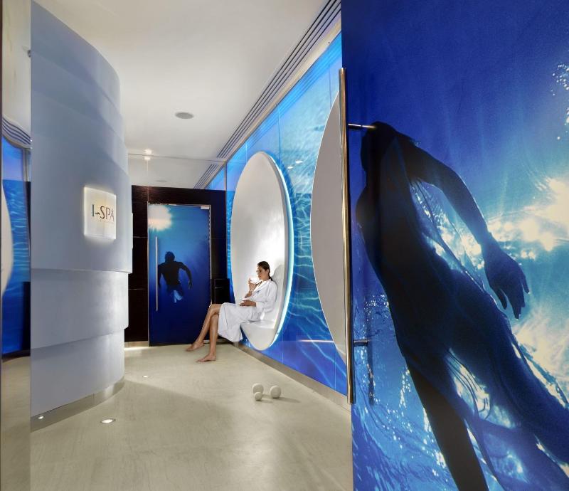 Stay in style at Intercontinental Hotels Athenaeum Athens