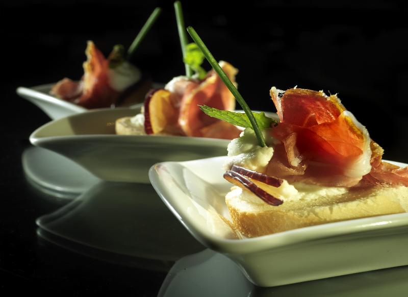 Stay in style at Intercontinental Hotels Athenaeum Athens