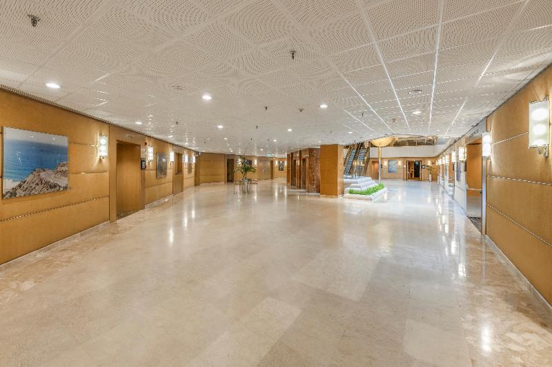 Stay in style at Intercontinental Hotels Athenaeum Athens
