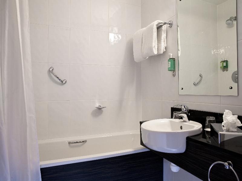 Leonardo Hotel Cork  image