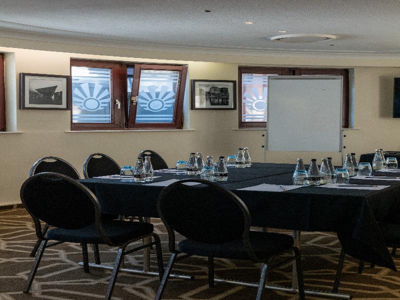 Copthorne Hotel Manchester Salford Quays image