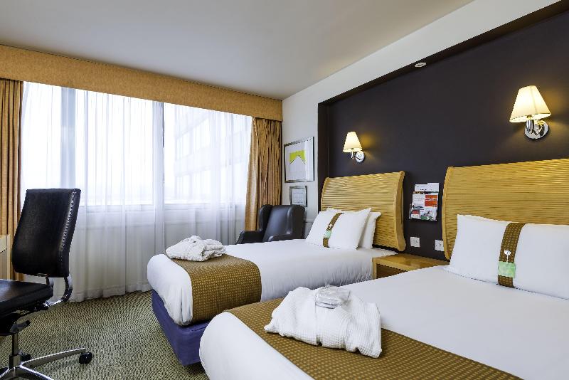 Holiday Inn Glasgow Airport image