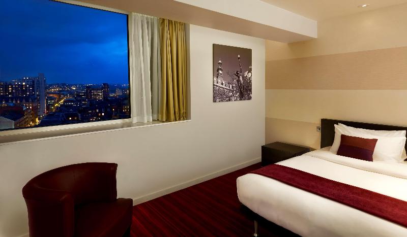 Park Plaza Leeds image