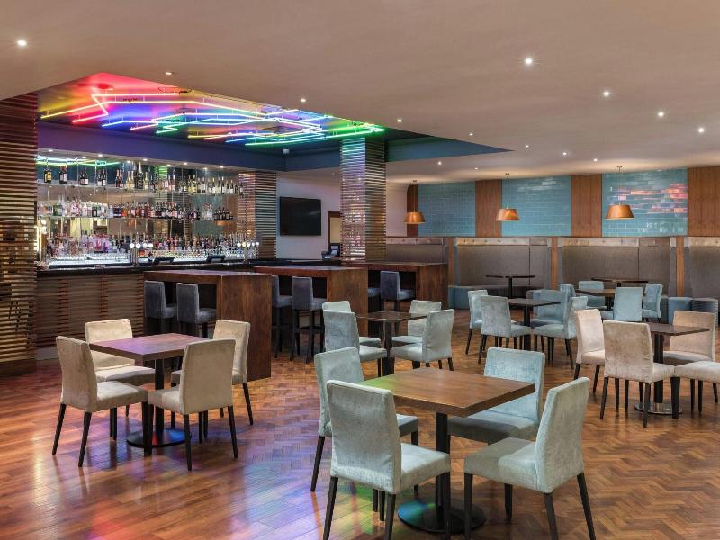 Renaissance London Heathrow image