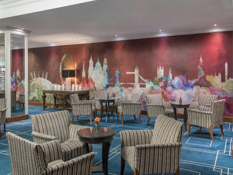 Renaissance London Heathrow image
