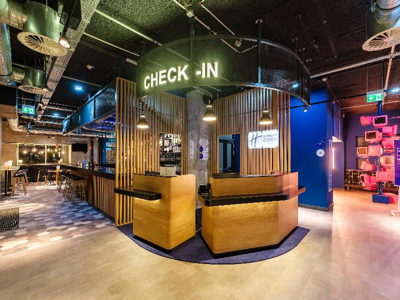 Holiday Inn Express Dresden Zentrum image