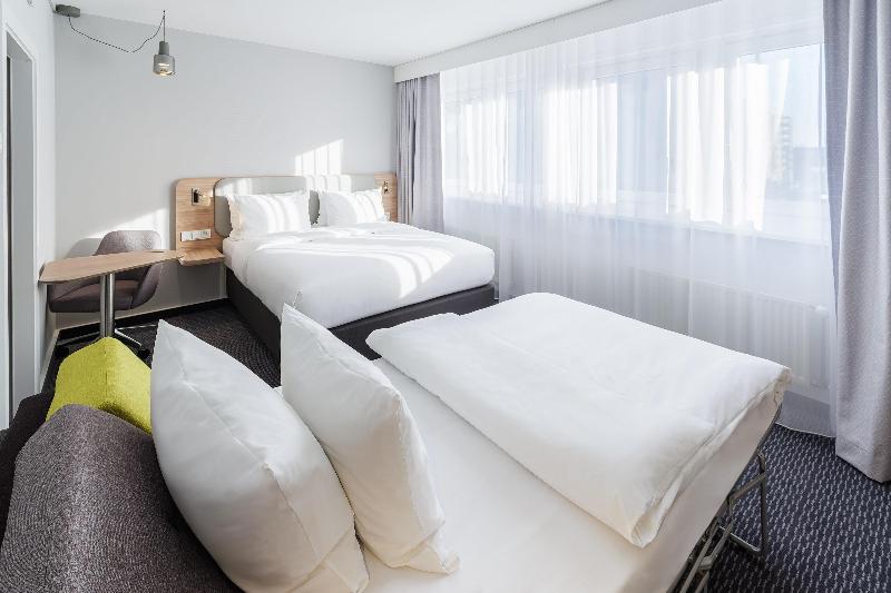 Holiday Inn Express Dresden Zentrum photo 23