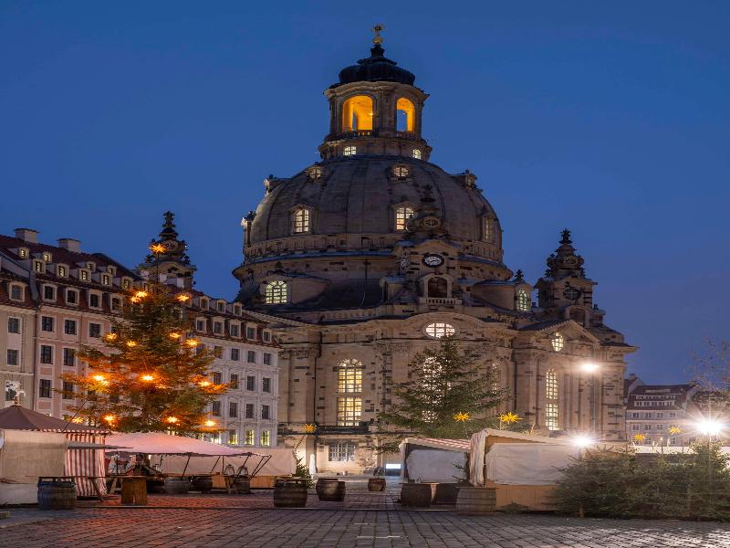 Hotel Taschenbergpalais Kempinski Dresden image