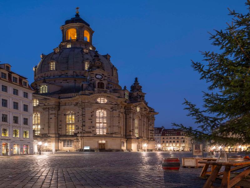 Hotel Taschenbergpalais Kempinski Dresden image