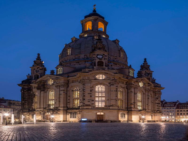 Hotel Taschenbergpalais Kempinski Dresden image