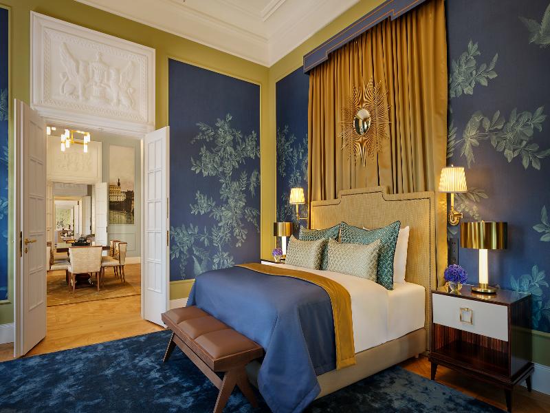 Hotel Taschenbergpalais Kempinski Dresden image