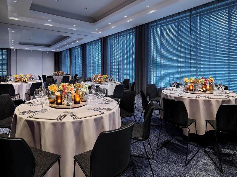 Rotterdam Marriott Hotel image