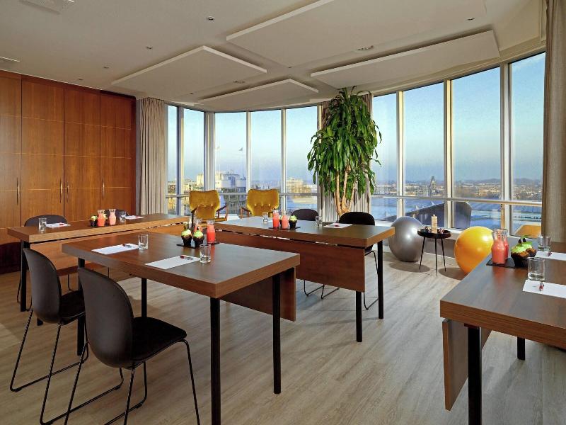 Rotterdam Marriott Hotel image