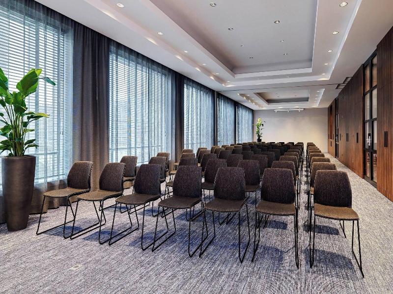 Rotterdam Marriott Hotel image