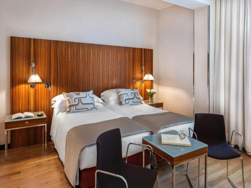 Starhotels Anderson image