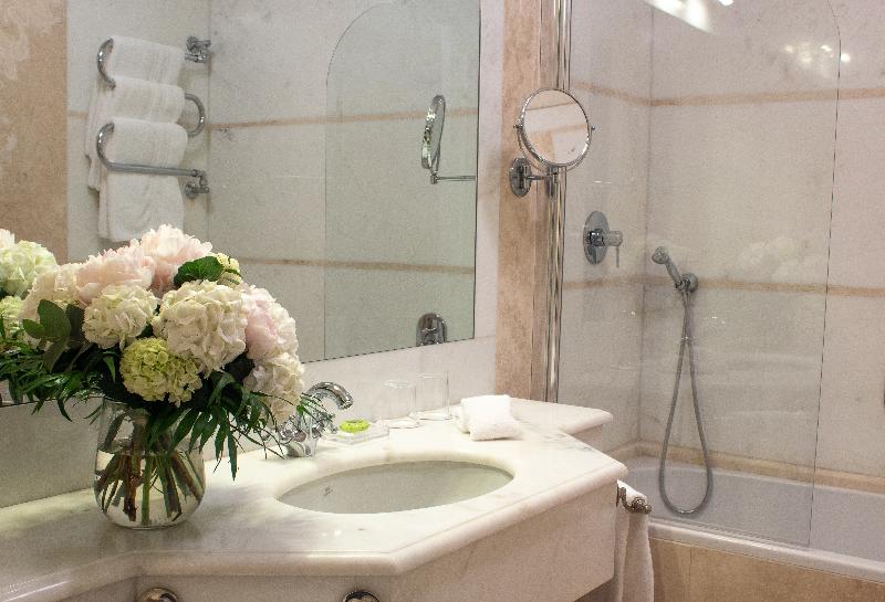 Grand Hotel Continental - Starhotels Collezione image