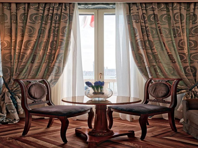 Londra Palace Venezia image