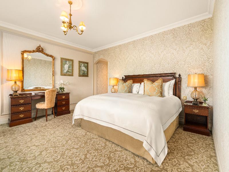 Glenlo Abbey Hotel image