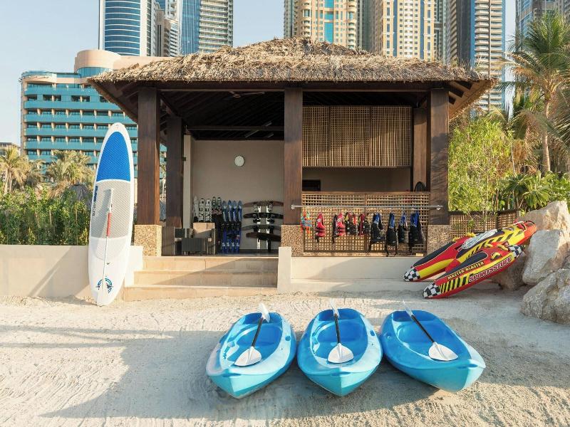 Le Meridien Mina Seyahi Beach Resort & Marina image