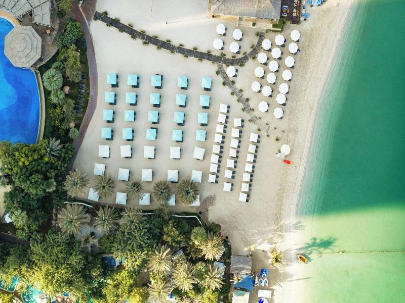 Le Meridien Mina Seyahi Beach Resort & Marina image
