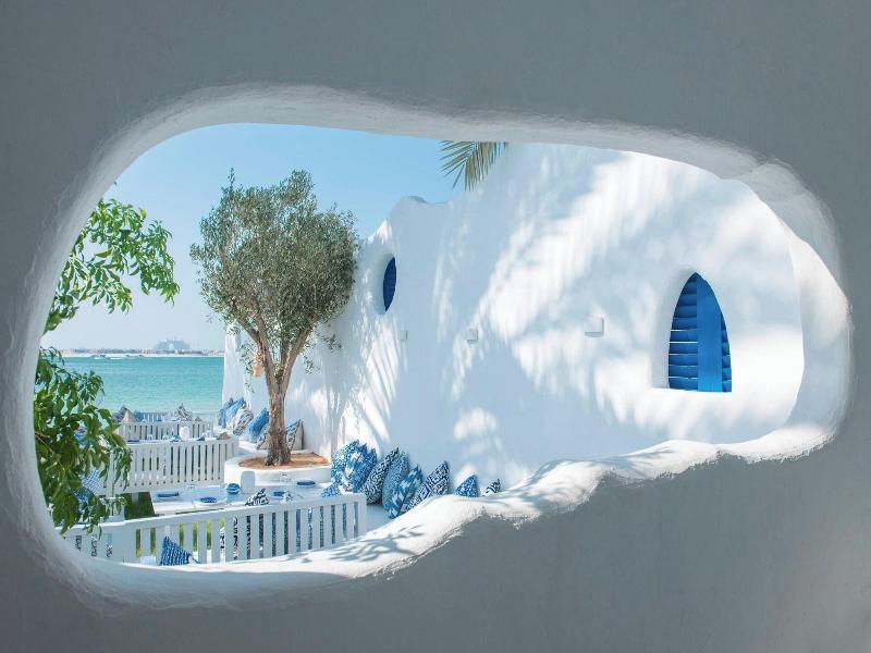 Le Meridien Mina Seyahi Beach Resort & Marina image