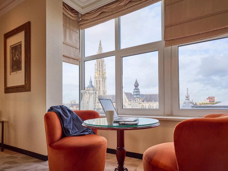 Hilton Antwerp Old Town image