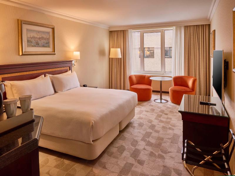 Hilton Antwerp Old Town image