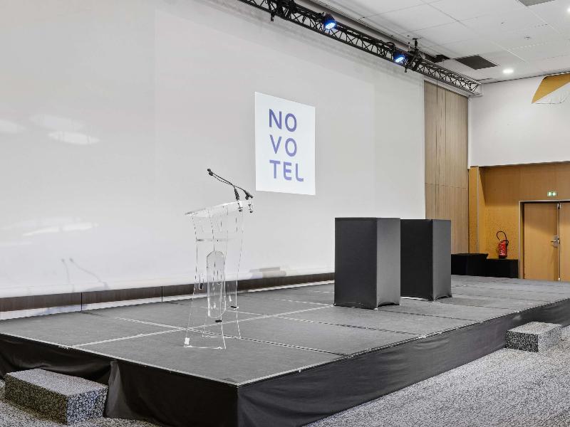 Novotel Paris Est Centre De Conference image