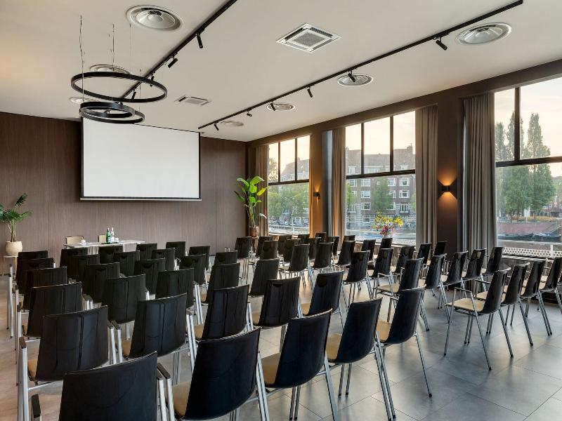 Apollo Hotel Amsterdam, a Tribute Portfolio Hotel image
