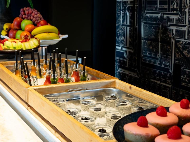 Apollo Hotel Amsterdam, a Tribute Portfolio Hotel image