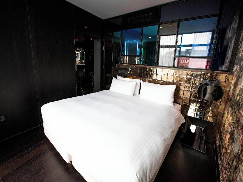 Apollo Hotel Amsterdam, a Tribute Portfolio Hotel image