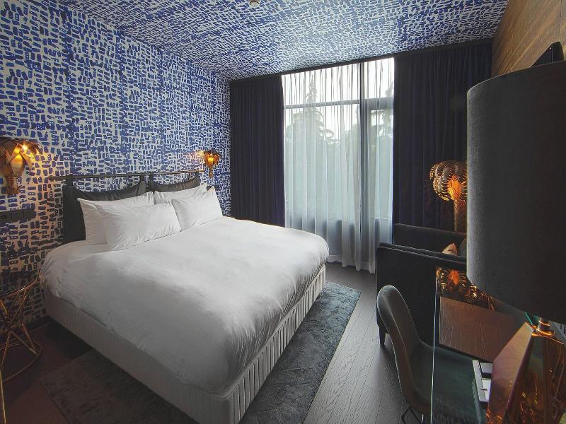 Apollo Hotel Amsterdam, a Tribute Portfolio Hotel image