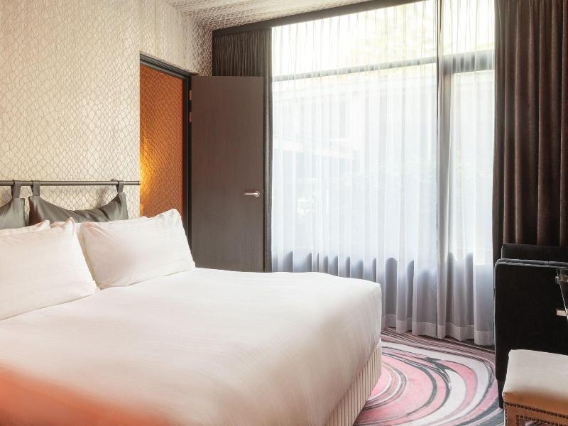 Apollo Hotel Amsterdam, a Tribute Portfolio Hotel image