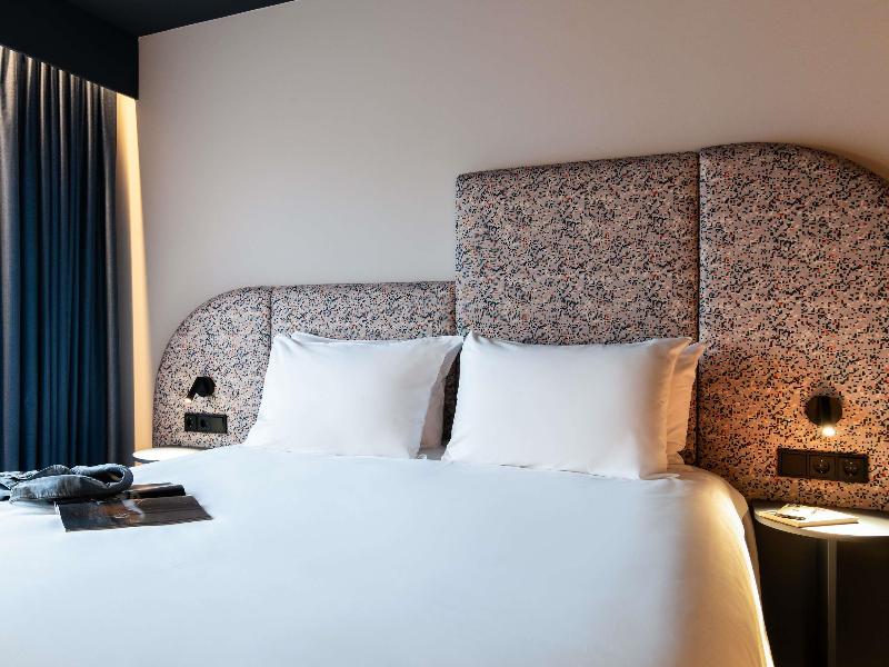 TRIBE Hotel Den Haag Centraal image