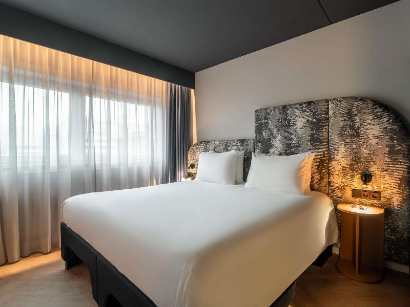 TRIBE Hotel Den Haag Centraal image