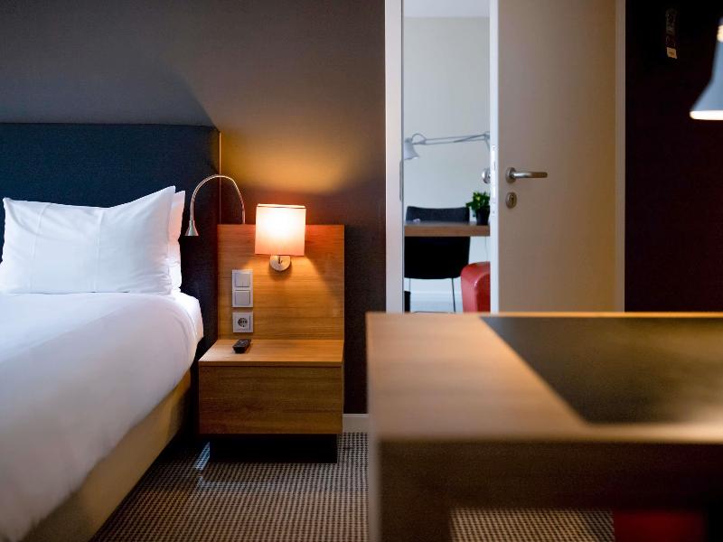 TRIBE Hotel Den Haag Centraal image