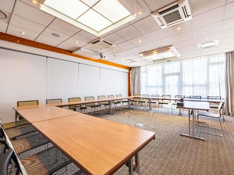 Novotel Dijon Sud image