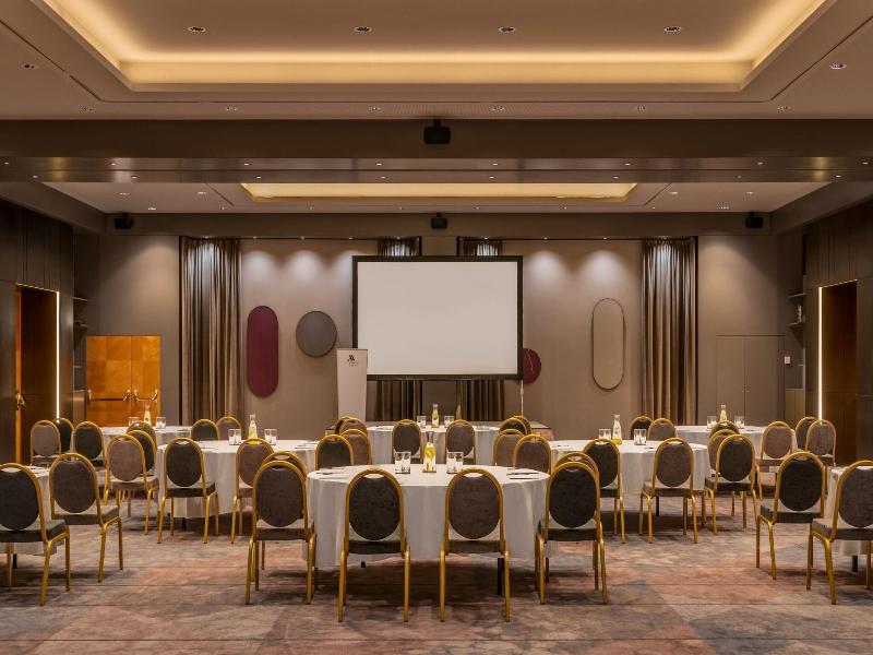 Marriott Hotel Vienna image