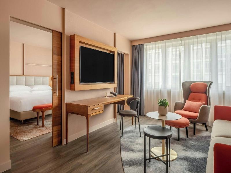 Marriott Hotel Vienna image