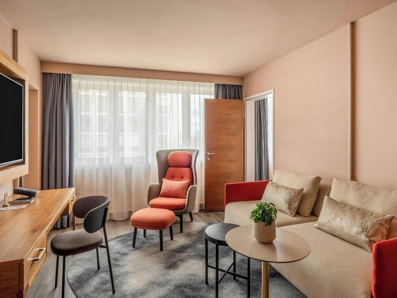 Marriott Hotel Vienna image
