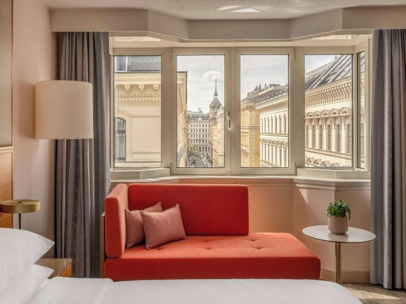 Marriott Hotel Vienna image